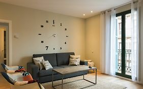 Four Petals Barcelona Boutique Apartments